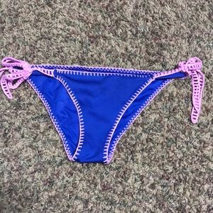 Victoria’s Secret swimsuit bottoms